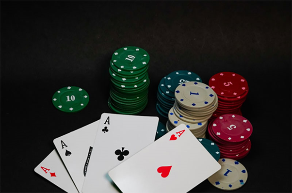 Learn how the game online baccarat works